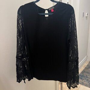 Vince Camuto pullover with lace bell sleeves Size L